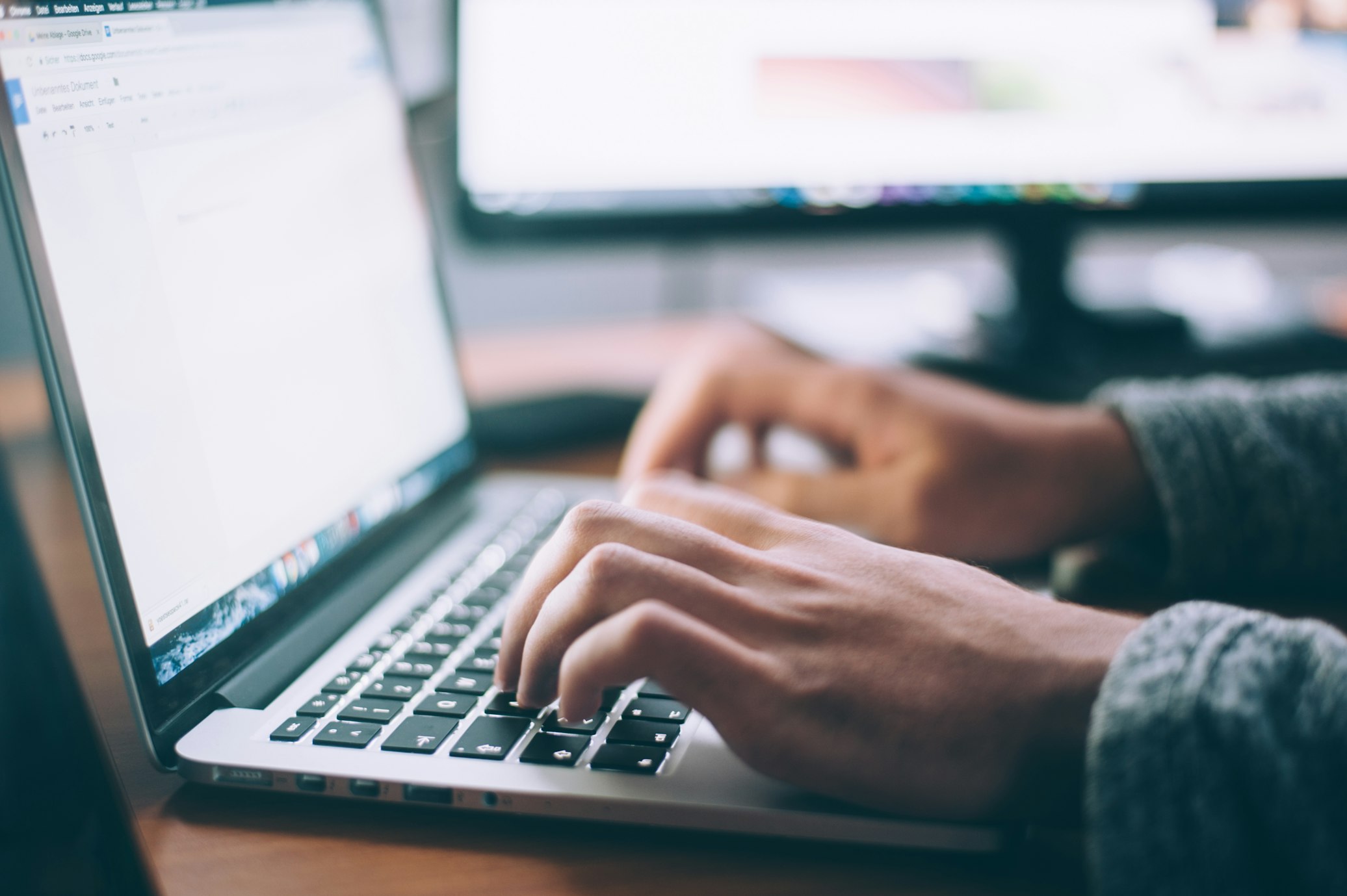 10 Essential Features for Your Business App